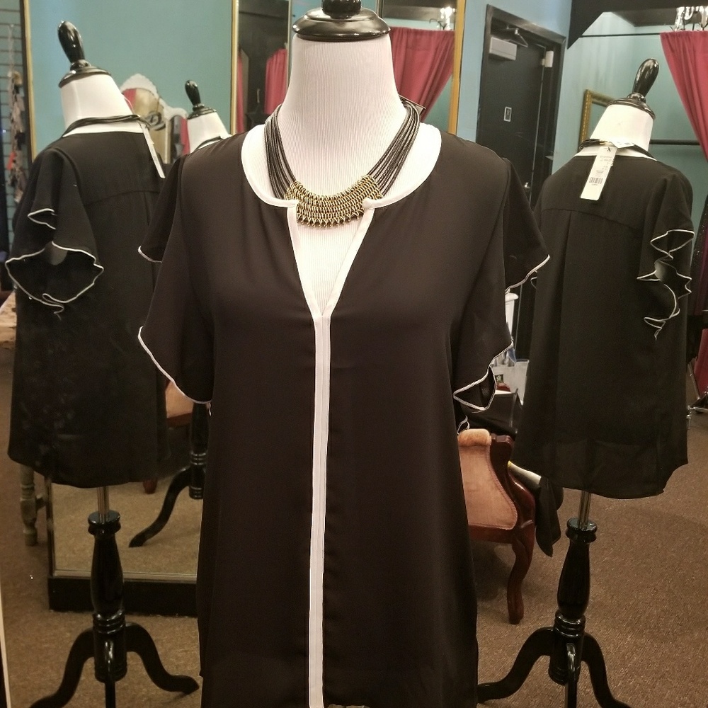 Tristan sheer black top